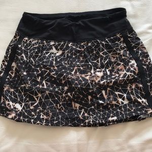 Lululemon Skort Never Work Size 4